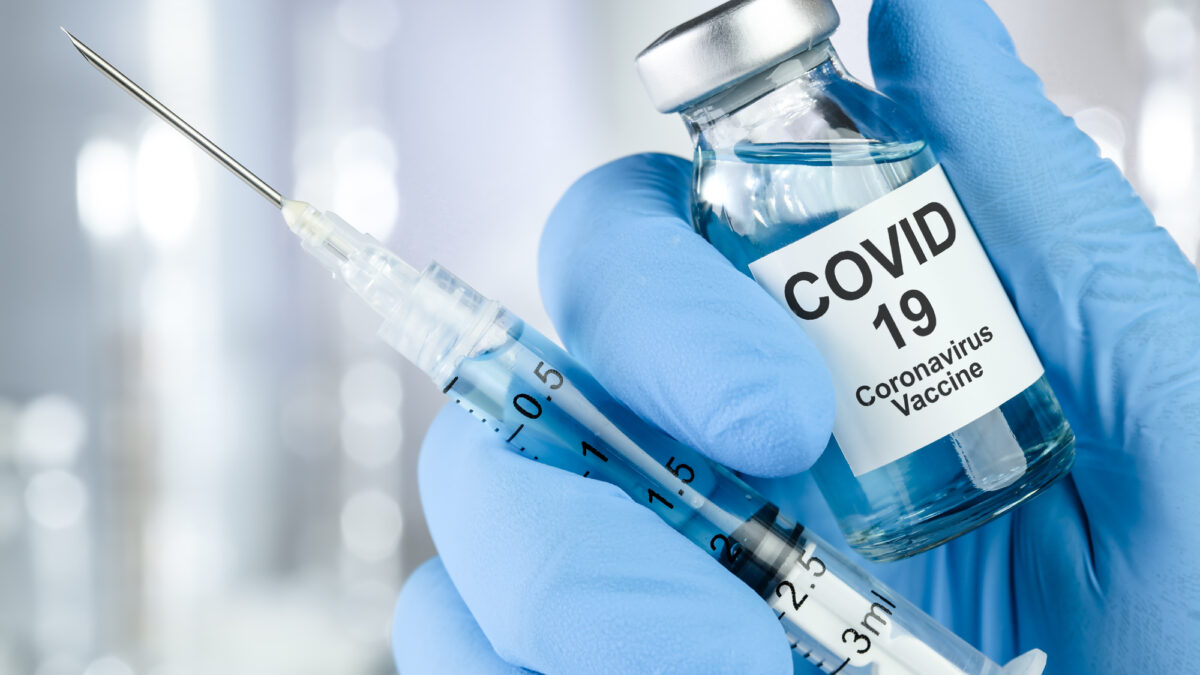 Covid-19 : Vaccination des plus de 18 ans, avant le 31 mai ?