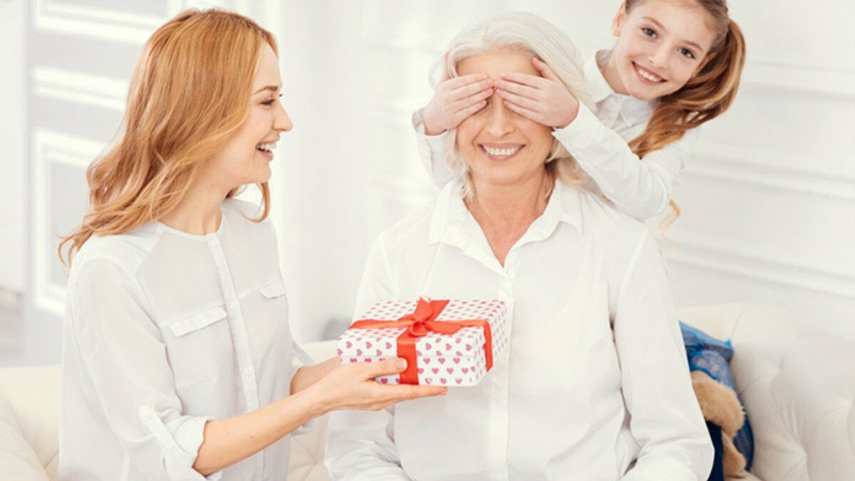 Idées cadeaux pour grand-mère : à chaque occasion son cadeau