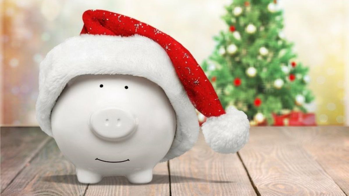 8 conseils pour économiser sur votre budget cadeau de Noël (et n’ayez pas l’air méchant !)