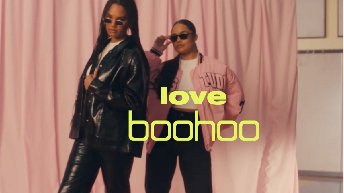Musique dans l’annonce Boohoo « Here’s to 2022 »
