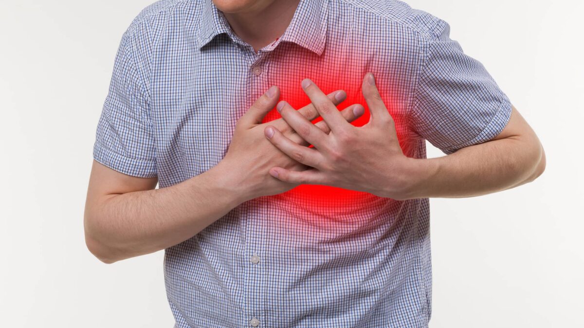 Quelle est la différence entre un arrêt cardiaque et une crise cardiaque ?