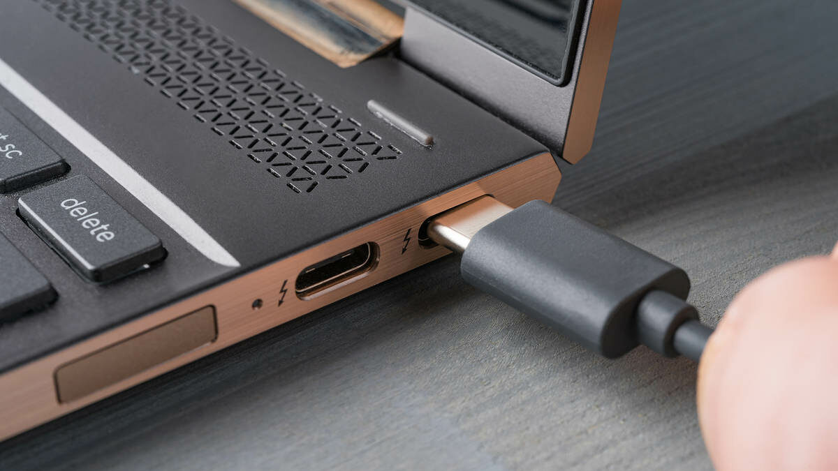 Comment charger un ordinateur portable par USB C ?