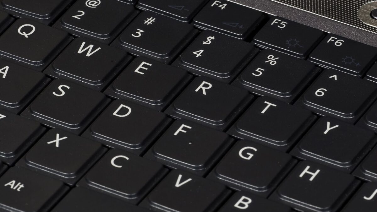 Comment remettre le clavier pour envoyer des messages ?