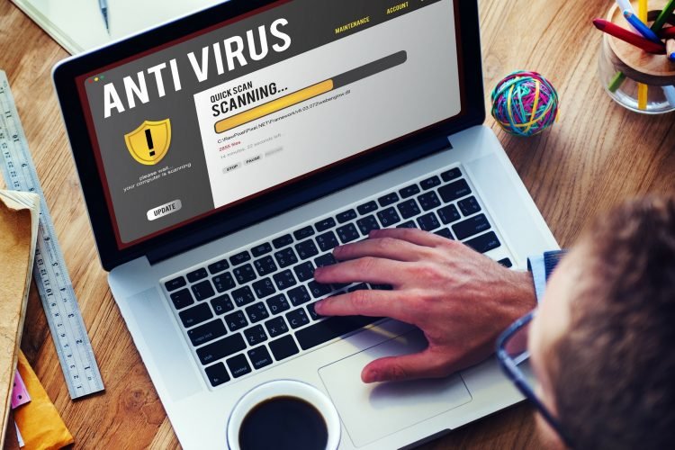 Comment savoir si mon Chromebook à un virus